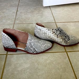 Diba True No Way Out booties